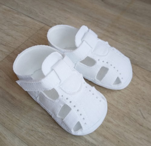 sandały lniane do chrztu.jpg