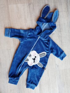 Velours-Kaninchen-Rampers