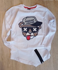 Baumwollbluse für einen Jungen 